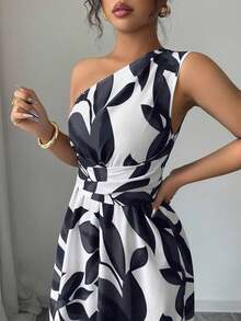 Elenzya Vestido con abertura de moda para mujer con estampado total, cintura ceñida y un solo hombro - Blanco y Negro - Ver 3