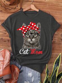 Mama Cat With A Red Turban And White Spots, A Fun T-Shirt For Cat Moms As A Mother's Day Gift For Cat Lovers. Printed T-Shirt, Short Sleeves, Round Neck, Casual Style For Summer And Spring, Women's Clothing-Lightweight, Breathable, And Relaxed Cotton T-Shirt. - 黑色 - 查看 7