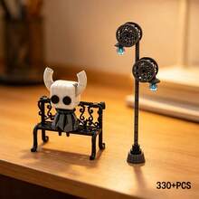 330+Pcs Hollow Knight Building Blocks Model, An Interesting Building Block Decor, ABS Material Knight Figurine Sitting On Bench, Assembled Blocks Can Be Used As Decorative Ornament, Birthday Gift For Men And Women - Multicolor - View 9