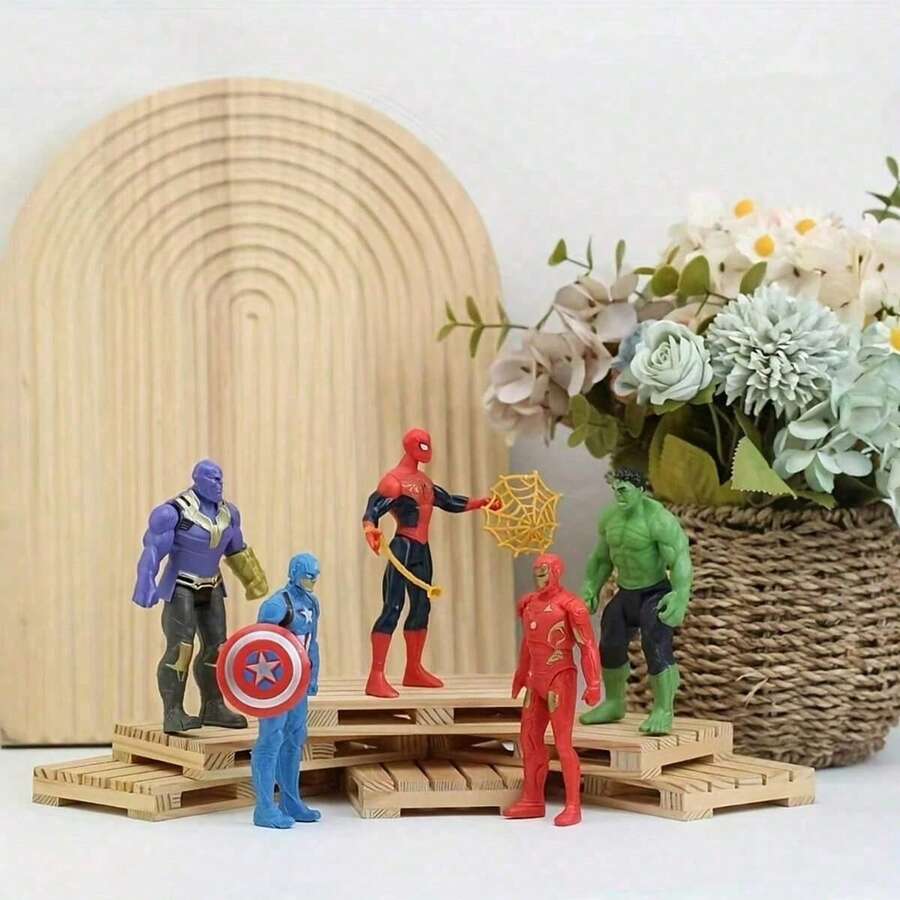 Marvel 5件套超级英雄可动人偶套装 - 完美礼物之选，复仇者联盟系列，精美图案展示，小巧设计，细节丰富的模型，高品质收藏品，角色收藏，漫画迷必备（款式随机） - 彩色 - 查看 1