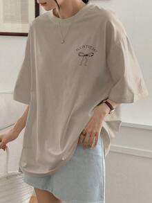 Women's Loose-Fitting, Casual Summer T-Shirt With Letter Print, Bow Detail, Round Neck, And Drop Sleeves. Cute, Oversized Graphic Tee. Y2K Style,  Style, New For 2026, Cute Style, Casual Style. 180g (Sizes S-XXXL) - 杏 - 查看 5