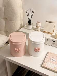 Thùng rác mini để bàn có nắp đậy, thùng rác nhựa có nắp xoay, thích hợp cho gia đình, văn phòng, nhà bếp, phòng ngủ và sử dụng hàng ngày. - Nhiều màu - Xem 2