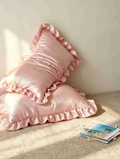 2pcs Satin Pillowcase Set, Featuring Lace Trimming Around The Edges, Is Soft And Silky, Suitable For Hair And Skin Care. It Adopts An Envelope-Style Closure (Excluding The Pillow Core)