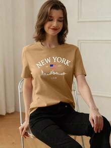 Camiseta de mujer de verano de ajuste holgado con cuello redondo y manga corta, con estampado de eslogan simple, estilo casual de vacaciones. Blusa de moda apta para uso diario y de vacaciones. - Marrón - Ver 2