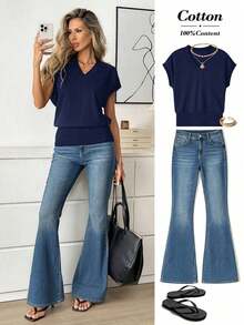 Camiseta casual de mujer de unicolor con cuello en V, mangas cortas tipo murciélago, para usar con vaqueros - Azul marino - Ver 1