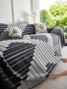 1pc Soft Chenille Striped Jacquard Sofa Blanket, Geometric Pattern, Minimalist Beige Style, All-Season Furniture Cover, Sofa Cover, Non-Slip, Dust-Proof, Wrinkle-Resistant, Wear-Resistant, Anti-Scratch Sofa Protector, Suitable For 1-4 Seater And L-Shaped Sofas - Dark Grey - View 6