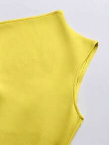 Vestido corto minimalista de mujer de unicolor elegante con hombros con lazo y sin mangas, de verano en colores claros - Amarillo - Ver 4