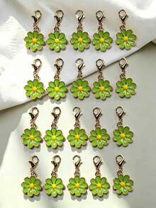 10pcs/Set Mini Daisy Flower With Lobster Clasp Keychain, Y2K Floral Bag Accessories Set, Car Decor, Backpack Pendant, Suitable For School, Cute Goth Style - Green Eight-petaled - View 5