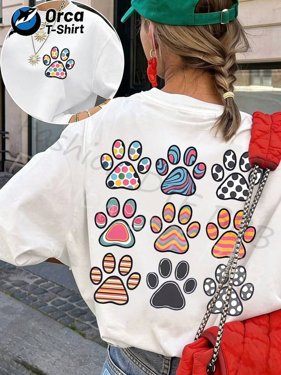 Estampado colorido de huellas de perro, estampado combinado de puntos y rayas, camiseta casual 100% para mujer con diseño de mascota, manga corta estilo Y2K, cuello redondo holgado casual de verano, lavable a máquina, top de primavera/verano. Camiseta unisex de algodón holgada de manga corta y cuello redondo estilo vintage urbano - Blanco - Ver 1
