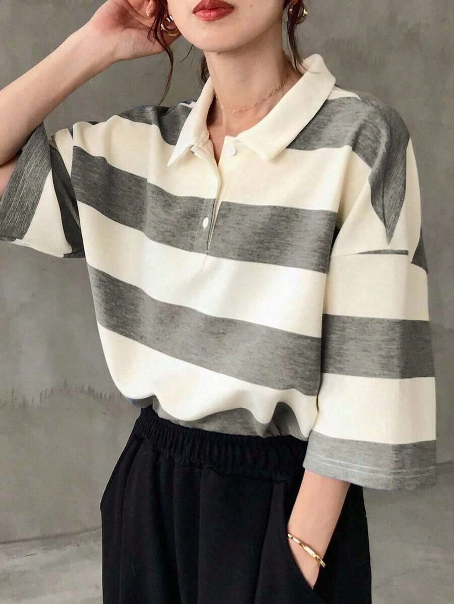 Camiseta holgada a rayas para mujer, cuello polo, manga corta, ropa casual de verano, ropa para la vuelta al cole. - Gris - Ver 1