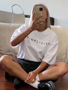 Camiseta de manga corta de cuello redondo con estampado de letras de corte holgado SIMPLICITY de verano - Multicolor - Ver 9
