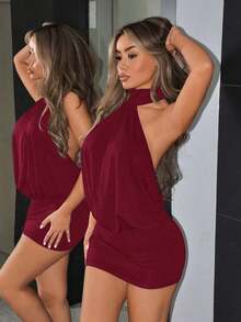 Vestido mini ajustado de cuello alto y espalda descubierta - Burdeos - Ver 6