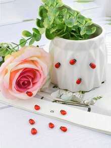 100/50/30 piezas Decoraciones de mariquita de madera roja realista - Adecuado para manualidades decorativas, recuerdos de fiesta, decoración de plantas, decoración de macetas, manualidades DIY, elaboración de tarjetas, paisaje en miniatura, fiesta, decoración del hogar y el jardín, decoraciones de mariquita de madera plana, excelente para decoración interior, decoración de fiestas, decoración exterior, decoración de dormitorios, decoración del hogar, decoración de paredes, jardinería, regalos para ella, regalos para él, regalos para amigos, recuerdos de fiesta, pequeñas sorpresas - mariquita roja - Ver 3