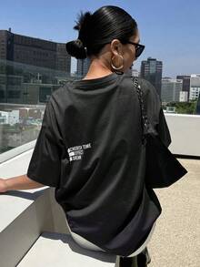 Camiseta de gran tamaño con estampado de letras y mensaje CHERISH EFFECT DREAM. - Negro - Ver 5