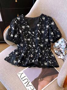 Blusa de mujer con escote en V bordada de estilo romántico francés de manga corta - Blanco y Negro - Ver 3