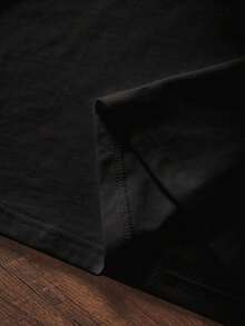 Nueva Camiseta Casual de Verano para Mujer con Estampado de Frases y Coches, Manga Corta y Cuello Redondo - Estilo Urbano Vintage, Unisex, de Algodón Suelto - Negro - Ver 4