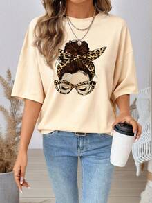 New Arrival 2026: Women's Short-Sleeved Crew Neck T-Shirt. Made From 100% Pure Cotton With A Relaxed Fit. Casual And Versatile Design With Prints, A Wardrobe Essential. Perfect For Everyday Wear, Casual Dates, And Streetwear. - 白色 - 查看 3
