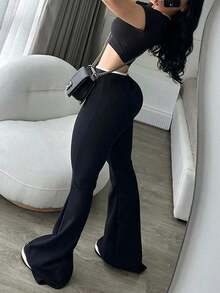Conjunto informal de primavera y verano para mujer con top negro corto de cuello redondo y pantalones acampanados, conjunto de 2 piezas con ribete de contraste, adecuado para salir - Negro - Ver 2
