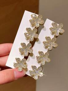 4pcs Delicate Ditsy Floral Crystal Side Clips, Suitable For Side Bangs, Fringe, Gift For Girlfriend, Suitable For Back To School, Dates, Beach Vacation, Daily Commute, Practical Accessory!, Hair Clip, Party, Claw Clips, Hair Clip - Gold - View 7