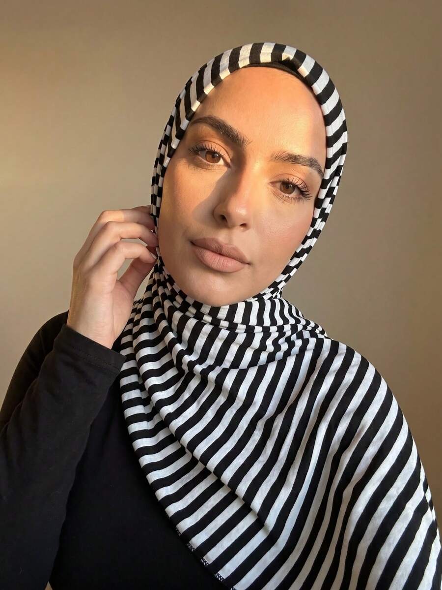 1pc Soft Solid Color Headscarf, Blend Plain Long Scarf, Knitted Hijab, Travel Essential, Beach Towel - Black and White - View 1