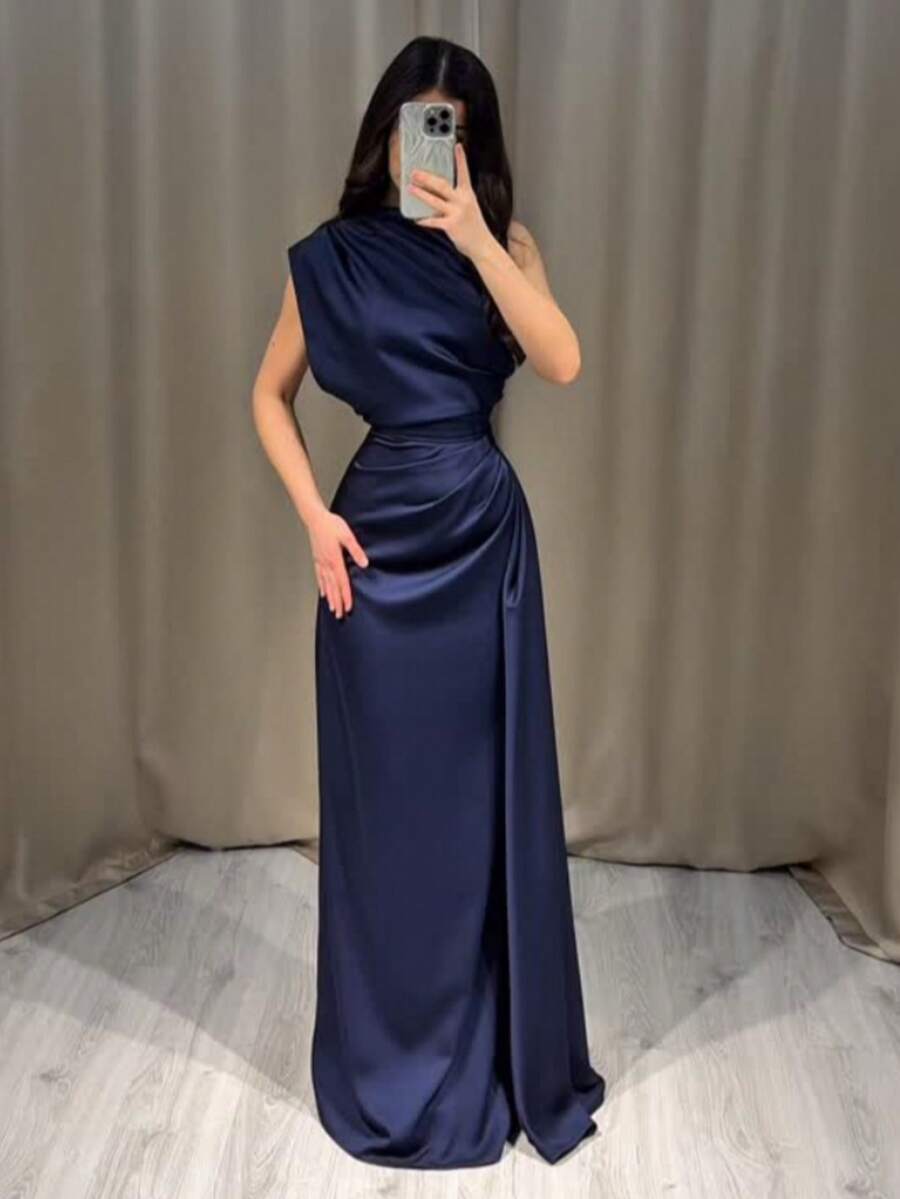 女士缎面不对称褶皱长裙，垂褶高领无袖修身正式礼服，优雅场合礼服，适合婚礼宾客、鸡尾酒会和宴会，秋冬季