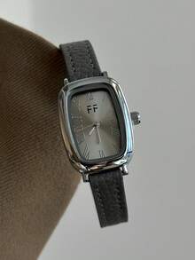 1pc Vintage Style Adjustable Leather Strap Quartz Women's Watch, Oval Roman Numeral Dial, Compact Design Suitable For Daily Wear, Birthday Gift - Grey - View 2