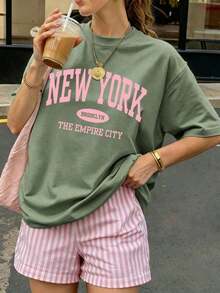 Camiseta de mujer de manga corta con cuello redondo y estampado de letras, casual y versátil para uso diario - verde hierba - Ver 2