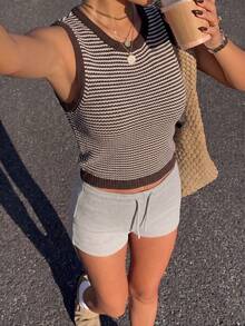 Women's Vintage Coin Pattern Contrast Color Striped Knit Sweater Vest, Summer - Brown - View 6