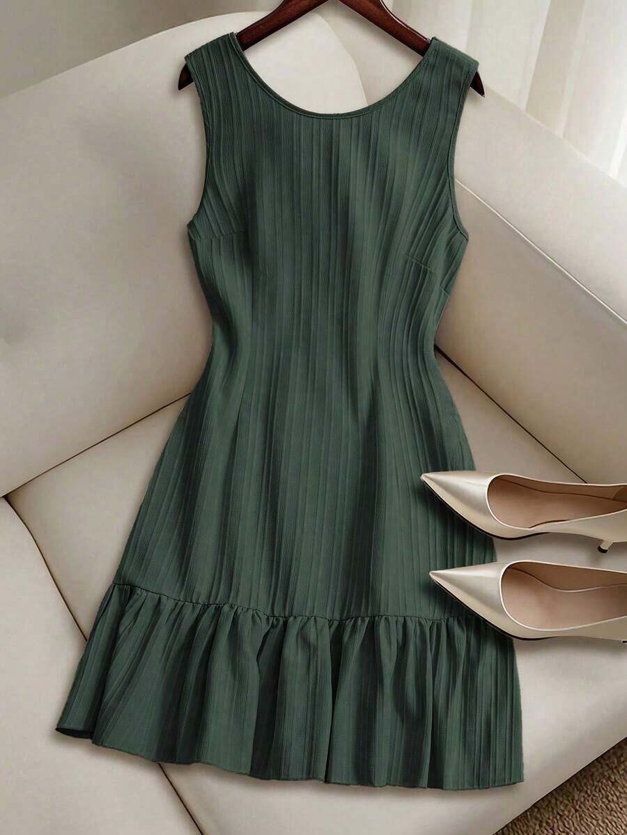 Vestido casual mini de mujer con tirantes de amarre, espalda descubierta, sin mangas, corte evasé y dobladillo con volantes - Verde - Ver 1