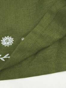 Conjunto casual de vacaciones para mujer, blusa con cuello redondo y estampado teñido anudado en la espalda, combinada con shorts estampados, para /verano - Verde - Ver 3