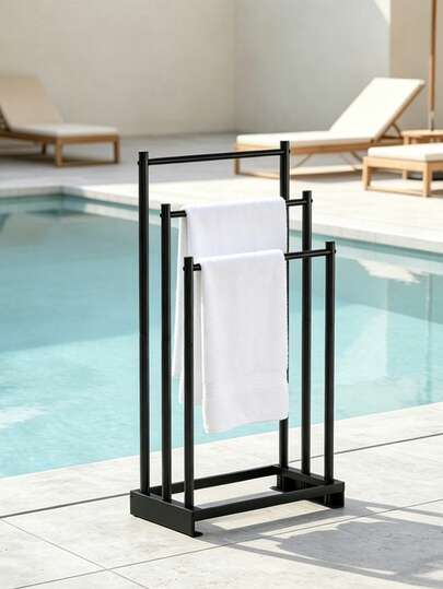 Giá treo khăn 3 tầng đứng độc lập, giá để khăn bằng kim loại đặt sàn cho phòng tắm, đế chắc chắn - khó bị đổ, thích hợp để cất giữ đồ dùng ngoài trời như hồ bơi, bãi biển, bồn tắm, phòng tắm vòi sen, màu đen.