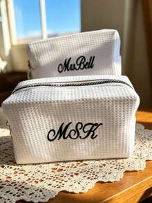 1pc Personalized Portable Toiletry Bag, Pure White Cosmetic Bag, Fashion Minimalist Toiletry Bag, Suitable For Wedding Favors, Suitable For Travel, Can Be Customized As A Meaningful Gift, Suitable For Valentine's Day, Mother's Day, Teacher's Day, Christmas, Thanksgiving, Perfect Gift For Friends, Girlfriends, Mothers - Multicolor - View 3