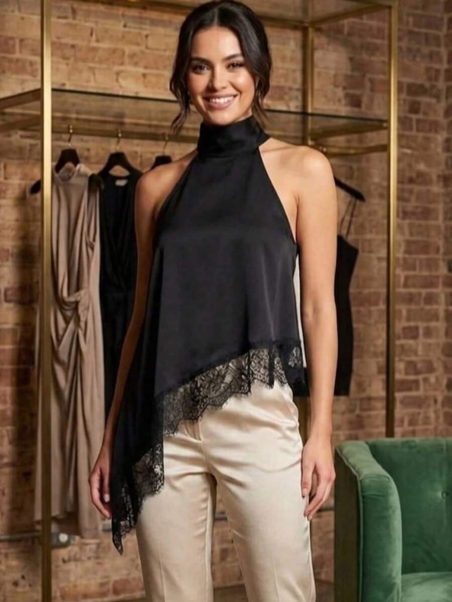 Blusa Feminina Assimétrica Tecido Crepinho com Renda Gola Alta Chic Casual Elegante Tendencia Moda Blogueira Look Primavera Verão - Preto - Visão 1