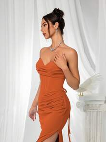 Đầm phù dâu thanh lịch VIPGIRL: Đầm satin ôm sát không dây vai, tôn dáng với phần thân trên kiểu corset và eo xếp ly – Trang phục dạ hội sang trọng tối giản, trang phục dự tiệc cưới. - trái cam - Xem 4