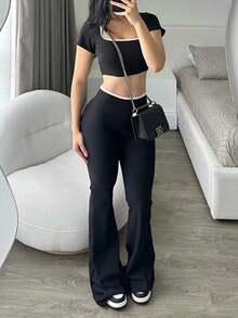 Conjunto informal de primavera y verano para mujer con top negro corto de cuello redondo y pantalones acampanados, conjunto de 2 piezas con ribete de contraste, adecuado para salir - Negro - Ver 3