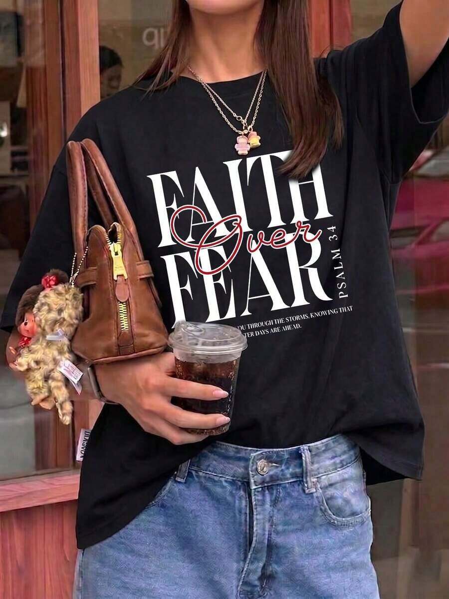 Women's Black Short Sleeve T-Shirt 2026 - Christian Praying Hands Print And "Prayer Works" - Vintage Faith Streetwear Style - Casual Summer T-Shirt - 黑色 2 - 查看 1