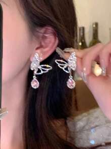 1 Pair Fashionable Delicate Pink Rhinestone Butterfly Earrings, Suitable For Women To Wear In Any Occasion, Great Gift For Lover - Pink - View 1