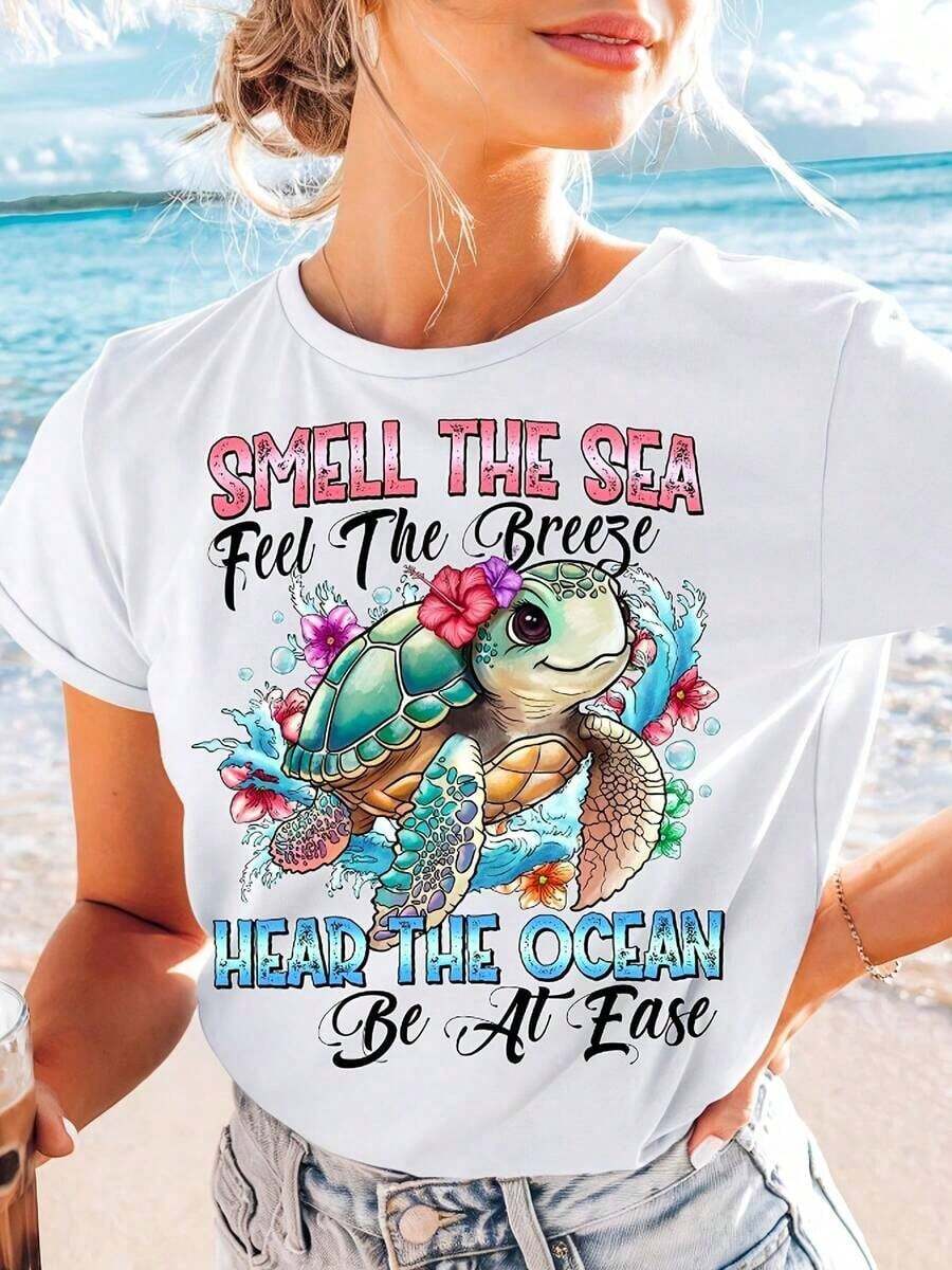 Camiseta de manga corta para mujer, diseño de tortuga marina tranquila, 'Siente el aroma del mar, siente la brisa', diseño de océano, talla S, camiseta casual holgada de cuello redondo para mujer, top de moda de verano. - Blanco - Ver 1