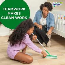 Wet Mopping Cloths Refills Multi Surface Floor Cleaner For Dirt Dust And Hair Fresh Gain Scent 24 Count - Gain Scent - 查看 8