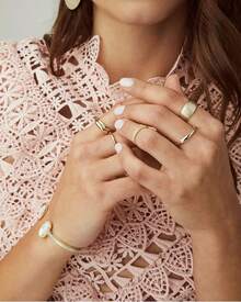 Elton Cuff Bracelet For Women, Fashion Jewelry - 黃金 - 象牙珍珠母 - 查看 3