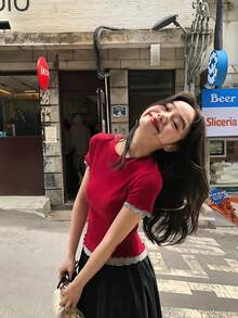 Solid Color Fitted Round Neck Short Sleeve T-Shirt For Women, Contrast Trim Cropped Top Casual Red - Red - View 3