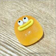 1 unidade de brinquedo de apertar transparente com glitter 2026, brinquedo macio e flexível para aliviar o estresse, bola de ventilação de recuperação lenta, presente de aniversário, presente de Páscoa, presente perfeito, squishy de morango, divertido, squishy de óleo de coco, brinquedos antiestresse, squishies de recuperação lenta - Multicolorido - Ver 9