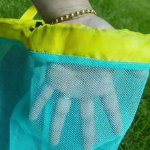 1 Peça Bolsa de Praia de Malha Leve Dobrável de Grande Capacidade, Organizador de Brinquedos de Grande Armazenamento Bolsa Esportiva para Crianças Meninas Adolescentes Mulheres, Bolsa Dobrável Portátil para Escola Praia Viagem Férias Deslocamento Diário - Visão 9