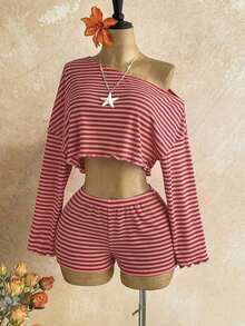 Conjunto de 2 piezas de top de manga larga con hombro asimétrico y degradado y shorts de moda para mujer - Rojo - Ver 3