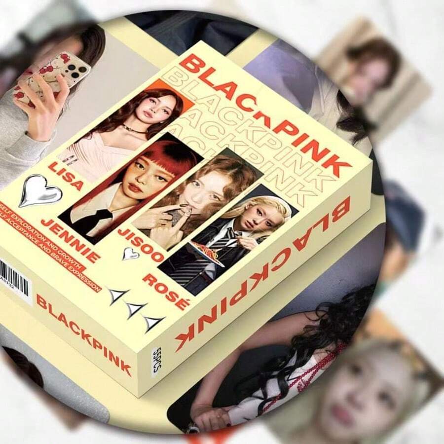 55pcs Group Holographic Photocards, Members JISOO, JENNIE, ROSÉ, LISA, K-Pop Merchandise LOMO Flash Cards, High Definition Non-Repeating Patterns, Album Exclusive Bonus Collection Cards, Fan Support Commemorative, Scrapbook Photo Album Decoration, Christmas Gift, Perfect Gift - Multicolor - View 1