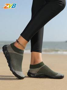 ZVB Pantofi de plajă pentru femei, pantofi de apă, pantofi de antrenament desculți, design ușor antiderapant, potriviți pentru antrenament de fitness, surfing pe plajă, înot, piscină, drumeții în aer liber - Verde Armată - Vizualizare 7