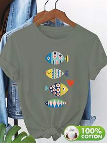 100% tela, suave y agradable al tacto, transpirable y absorbente de humedad, cómoda y no provoca sudoración.El cuerpo presenta un estampado de cuatro pequeños peces coloridos, que evoca la alegría y la diversión del océano.Diseño de cuello redondo y manga corta - Negro - Ver 7