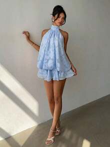 Vestido mini elegante de mujer con cuello halter y lazo en color marrón - Celeste - Ver 7