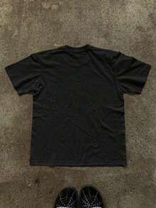 Camiseta de mujer de manga corta con cuello redondo y estampado floral de talla estándar - Negro - Ver 6