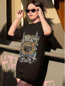 Camiseta Shirt2026Retro con Estampado de Calavera y Sol, Camiseta para Hombre, Estilo SUBLIM, Tema Libre, Camiseta Holgada de Manga Corta - Camiseta Unisex Vintage de Algodón en Blanco y Negro - Corte Holgado para Festivales de Música Americana, Campamentos y Espectáculos. Camiseta Negra para Hombre 100% Algodón, Unisex, Manga Corta, Camiseta Unisex de Algodón Negra, Estampado Gráfico Retro, Tops de Verano. - Multicolor - Ver 3